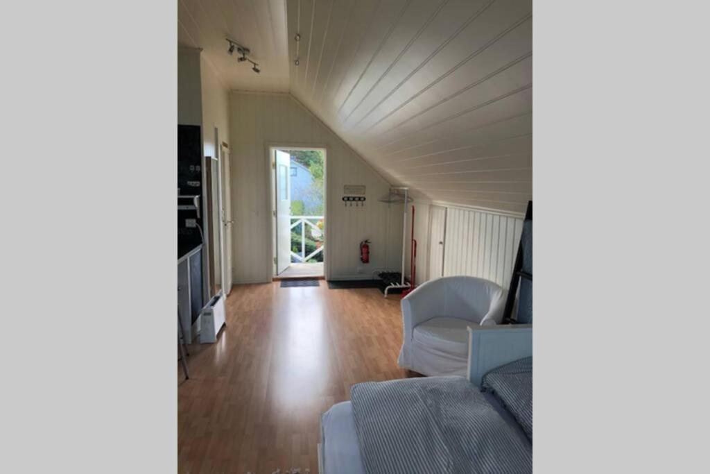 Koselig Garasjeloft! Apartment Langevag Екстериор снимка