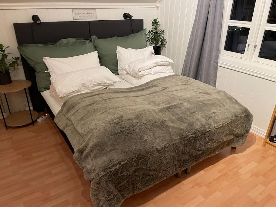 Koselig Garasjeloft! Apartment Langevag Екстериор снимка